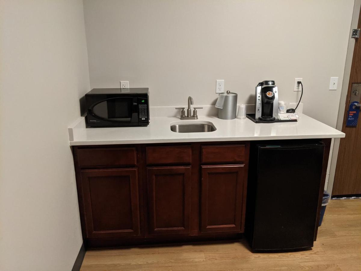 Holiday Inn Express South Burlington By Ihg Εξωτερικό φωτογραφία