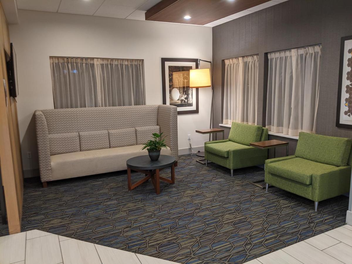 Holiday Inn Express South Burlington By Ihg Εξωτερικό φωτογραφία