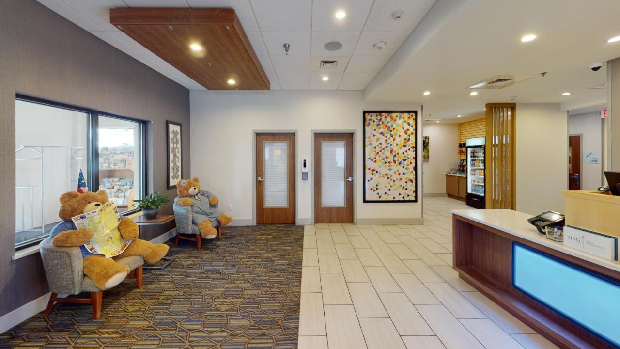 Holiday Inn Express South Burlington By Ihg Εξωτερικό φωτογραφία