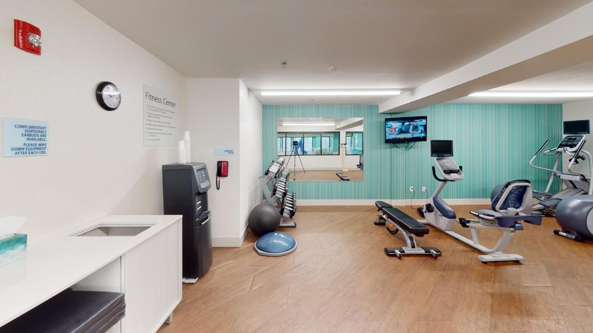 Holiday Inn Express South Burlington By Ihg Εξωτερικό φωτογραφία